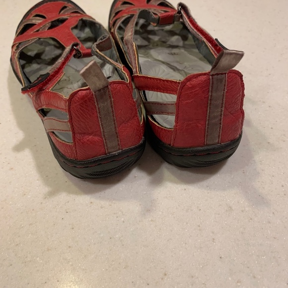 JBU Jambu Red & Gold Current T-strap Sandals 7.5 - Picture 7 of 12